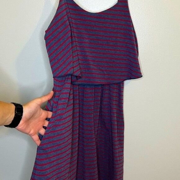 GAP Gray and Red Striped Sleeveless Mini Dress Size XS/Small - Picture 4 of 10
